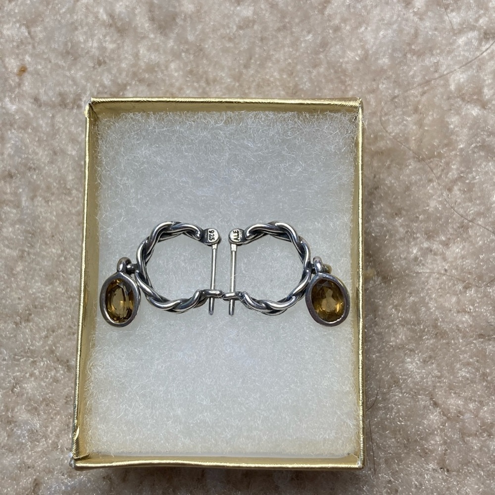 Pandora tied together earrings bear quartz